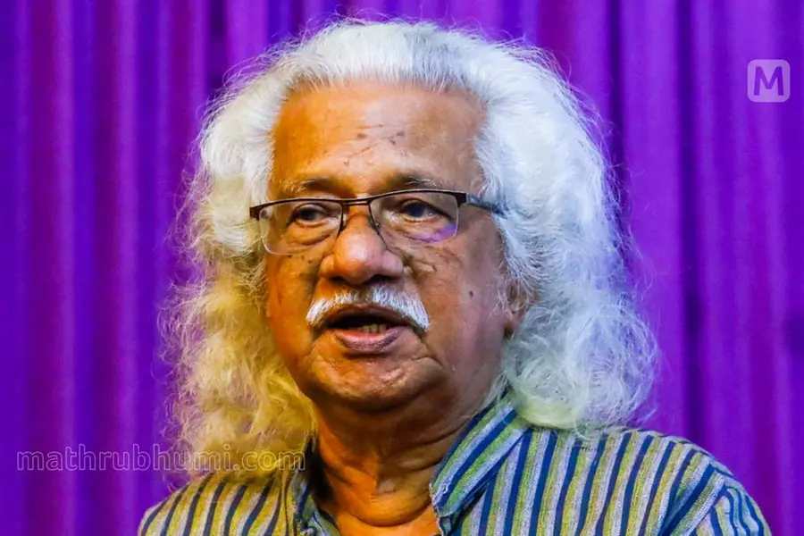 'കുറേപേർ വന്ന് അഭിനയിച്ചാൽ സിനിമയാവില്ല, പഠിച്ചിട്ട് സിനിമയെടുക്കണം, മന്ത്രി ഫിലിംമേക്കർ അല്ലല്ലോ'