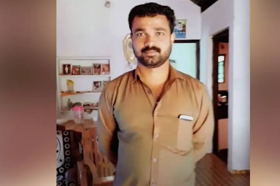 കണ്ണൂരിൽ യുവാവ് തീകൊളുത്തി കൊല്ലാൻ ശ്രമിച്ച യുവതി മരിച്ചു