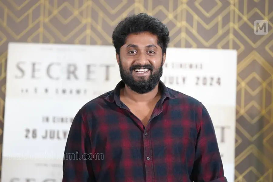 'അച്ഛന്റെ സുഹൃത്തുക്കൾ ഇന്നേവരെ പാര മാത്രമേ വെച്ചിട്ടുള്ളൂ, പ്രകടനം മോശമായാൽ വീട്ടിലേക്ക് വിളിക്കും'