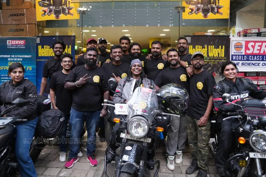 യാത്രയാണ് ലഹരി, കശ്മീരിലേയ്ക്ക് ബൈക്കിലൊരു സാഹസിക യാത്ര