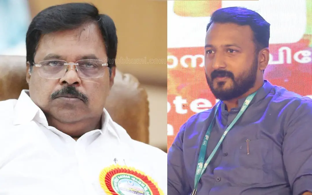 ജോസഫ് വാഴക്കൻ, രാഹുൽ മാങ്കൂട്ടത്തിൽ | Photo: Mathrubhumi