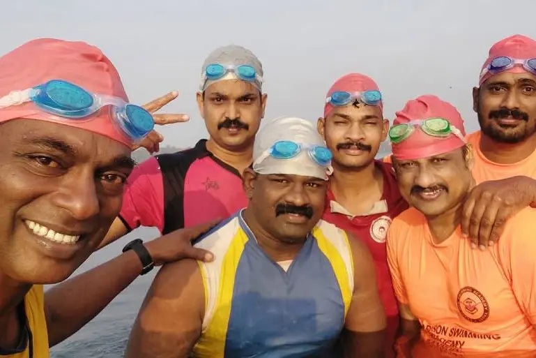 ഇരുപത് വര്ഷം, രക്ഷിച്ചത് അന്പതോളം ജീവൻ; ഇത് ചാള്സന്റെ ജല രക്ഷാപ്രവര്ത്തനം