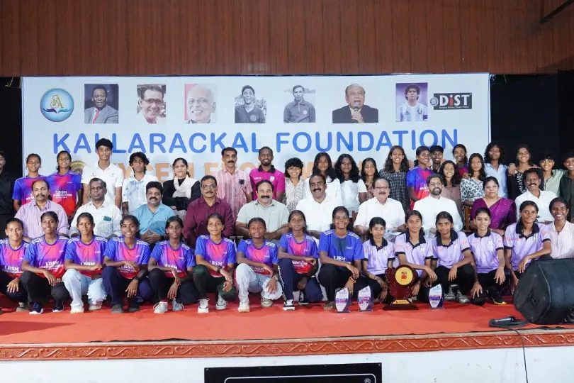 കല്ലറക്കല് ഫൗണ്ടേഷന് എക്സെലെന്സ് അവാര്ഡുകള് സമ്മാനിച്ചു