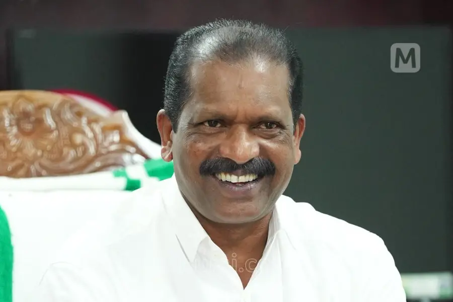 പുലിനഖം കെട്ടിനടക്കുന്നവർക്കും ആനക്കൊമ്പ് കൊണ്ടുപോയവർക്കും ഇല്ലാത്ത നിയമമാണ് വേടന് - മന്ത്രി കേളു