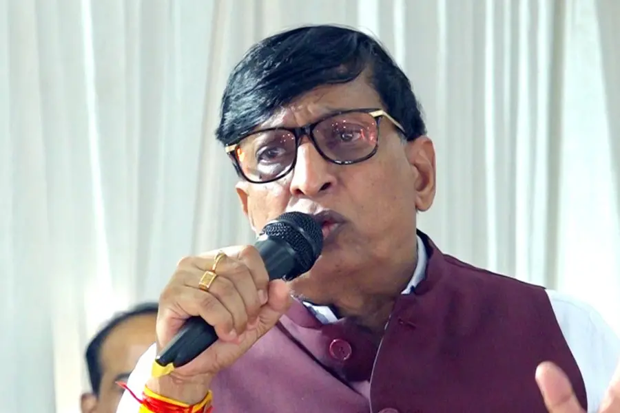 '2800 തെരുവ് നായകളെ കൊന്നു, മരങ്ങള്ക്ക് വളമായി കുഴിച്ചുമൂടി'; വിവാദ വെളിപ്പെടുത്തലുമായി JDS നേതാവ്