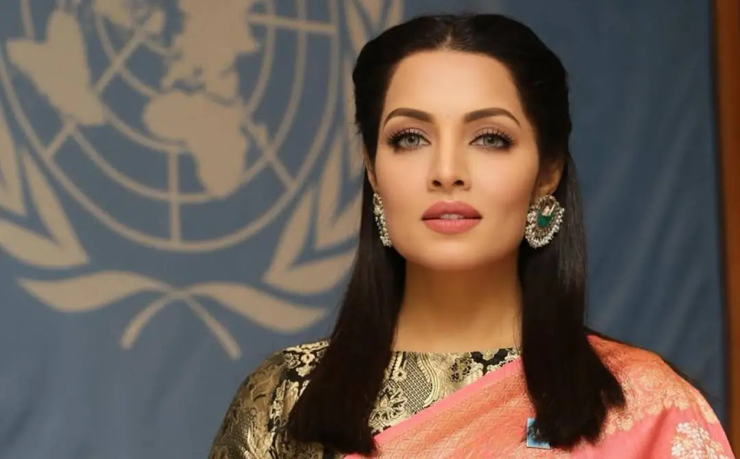 സെലീന ജെയ്റ്റ്ലി | ഫോട്ടോ: www.instagram.com/celinajaitlyofficial/