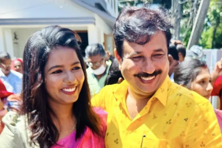 'ഇന്നലെ എന്റെ റിച്ചു മോളുടെ പിറന്നാളായിരുന്നു'; മകൾക്ക് ജന്മദിനാശംസകൾ നേർന്ന് CPM നേതാവ് എ.എം. ആരിഫ്