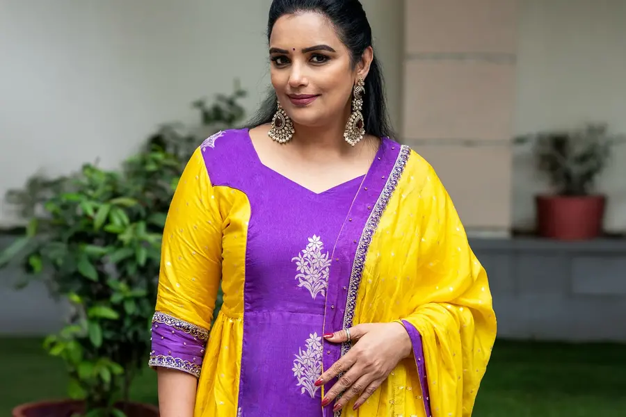 ഒറ്റപ്പെട്ടെന്ന് തോന്നിയതുകൊണ്ടാകാം മോഹൻലാൽ ഒഴിഞ്ഞത്, ഇത് പഠിച്ച ചില കാര്യങ്ങൾ മറക്കേണ്ട സമയം-ശ്വേത