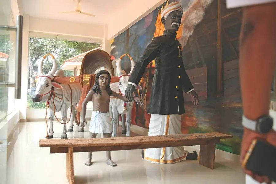 പൊതുവിദ്യാഭ്യാസത്തിനുവേണ്ടി പ്രയത്നിച്ച അയ്യന്കാളിയുടെ പേരില് എത്ര കലാലയങ്ങളുണ്ട്?