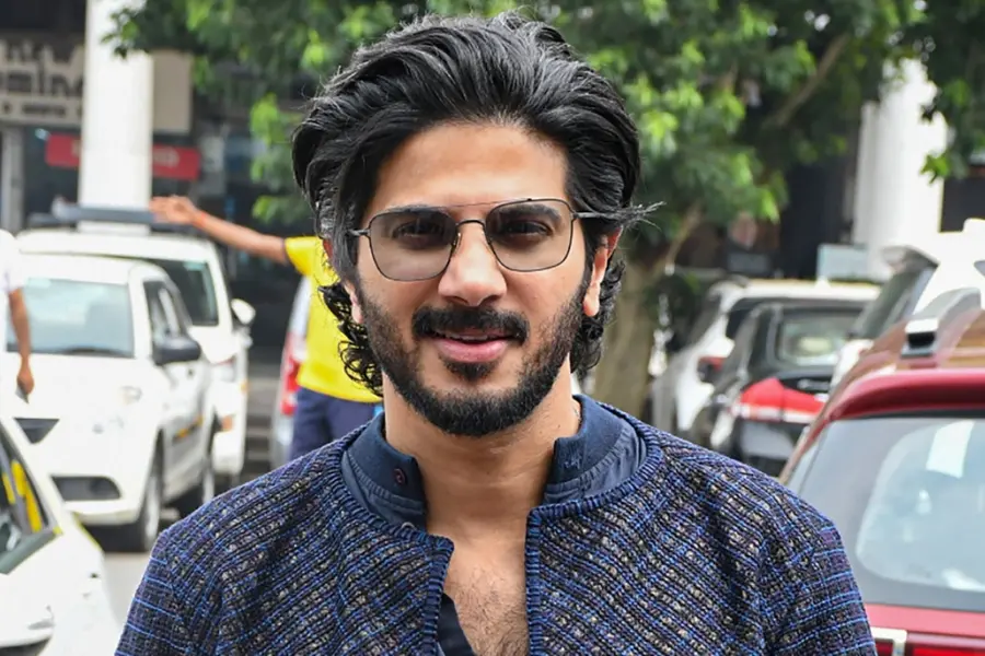 'ചെറിയ സ്വപ്നം വെച്ച് തുടങ്ങിയതാണ്', 'ലോക' കാണാൻ ദുൽഖറും താരങ്ങളും അബുദാബിയിൽ| VIDEO