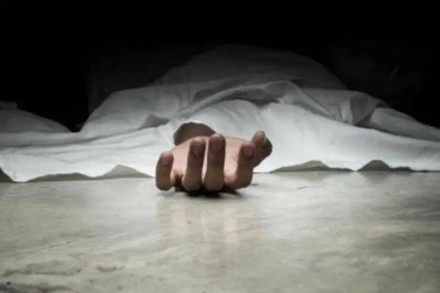 ഇടുക്കിയില്‍ ആദിവാസി യുവാവ് വീടിനുള്ളില്‍ രക്തംവാര്‍ന്ന് മരിച്ചനിലയില്‍; ദുരൂഹത, പോലീസ് അന്വേഷണം