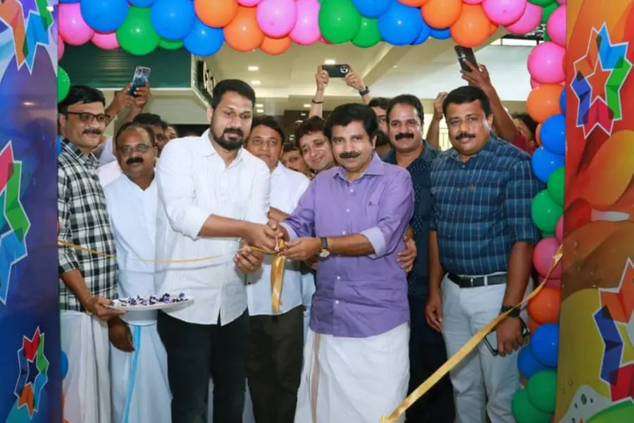 മാജിക് ഫ്രെയിംസ് സിനിമാസ് മലപ്പുറം എടക്കര എസ് മാളില്‍ പ്രവര്‍ത്തനം ആരംഭിച്ചു