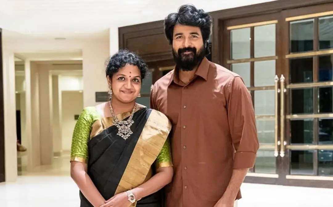 ശിവകാർത്തികേയനും ആരതിയും | ഫോട്ടോ: www.instagram.com/aarthy.sivakarthikeyan/