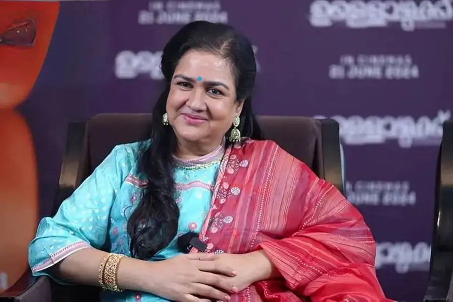 'ഉറക്കെ സംസാരിച്ചും പ്രതിഷേധിച്ചുമാണ് നീതി നടപ്പിലാക്കിയിട്ടുള്ളത്,എല്ലാവര്ക്കും ഗാന്ധിയാകാനാകില്ല'