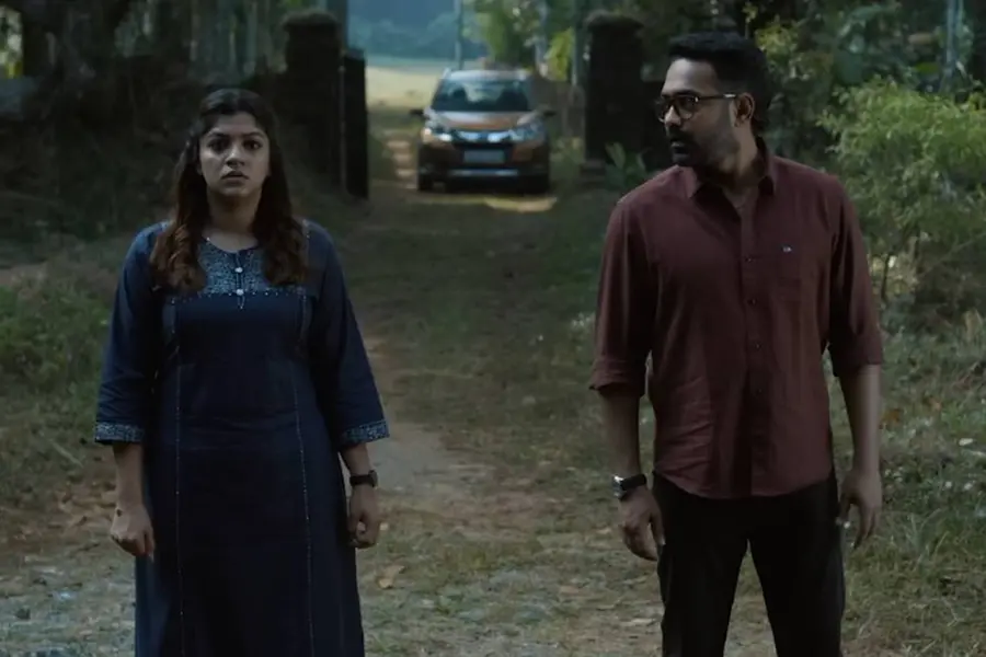 'ഇളവേനൽപ്പൂവേ...ചെറുമൗനക്കൂടേ...'; വീണ്ടും ആസിഫ് അലിയും അപർണയും 'മിറാഷി'ലെ ആദ്യ ഗാനം പുറത്ത്