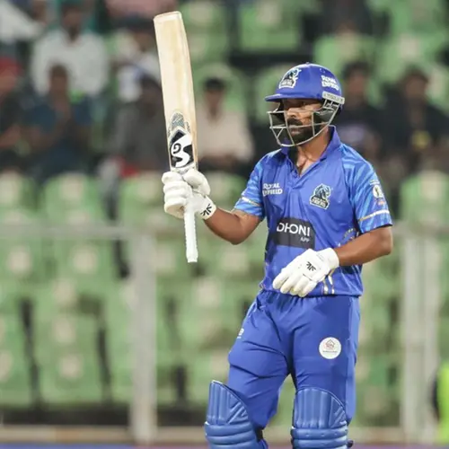 20 പന്തിൽ അർധസെഞ്ചുറി, കൊച്ചി ഏഴോവറിൽ 82; കലാശപ്പോരിൽ വിനൂപിന്റെ വെടിക്കെട്ട്