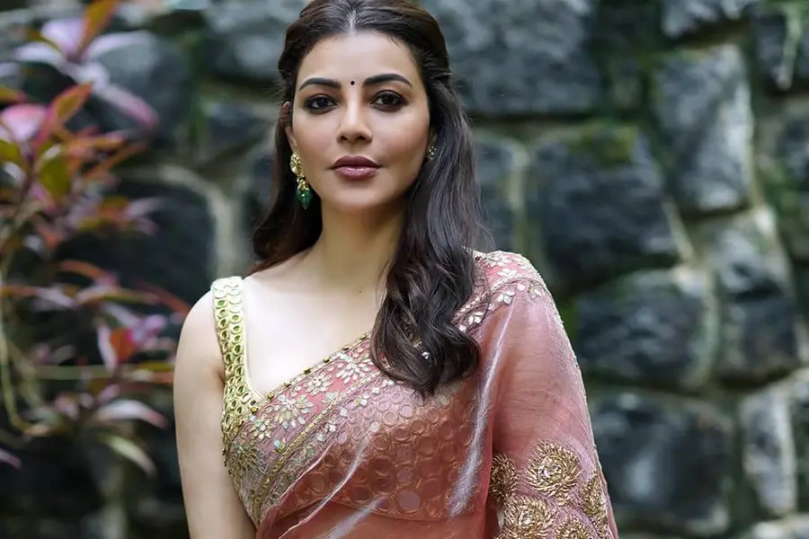 ഞാന് ജീവനോടെയുണ്ട്, അപകടത്തില് മരിച്ചിട്ടില്ല, ദയവായി വ്യാജ വാര്ത്തകള് പ്രചരിപ്പിക്കരുത്- കാജല്