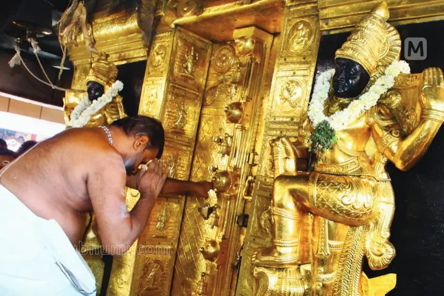 സർക്കാരിനെ പ്രതിരോധത്തിലാക്കാൻ പ്രതിപക്ഷം; ശബരിമല സ്വർണ്ണപ്പാളി വിവാദം സഭയിൽ ഉന്നയിക്കും