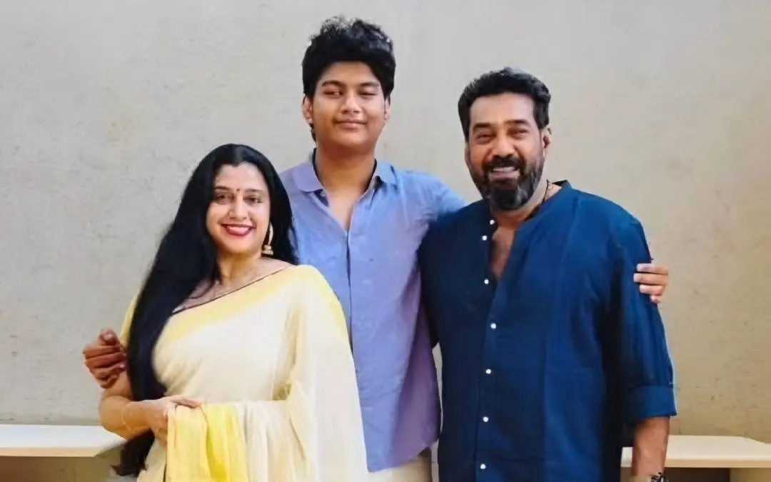 സംയുക്ത വര്മയും ദക്ഷ് ധാര്മികും ബിജു മേനോനും | Photo: Facebook/ Samyuktha Varma