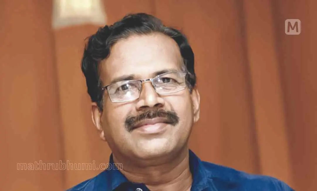 ഡോ. മോഹന് കുണ്ടാര്