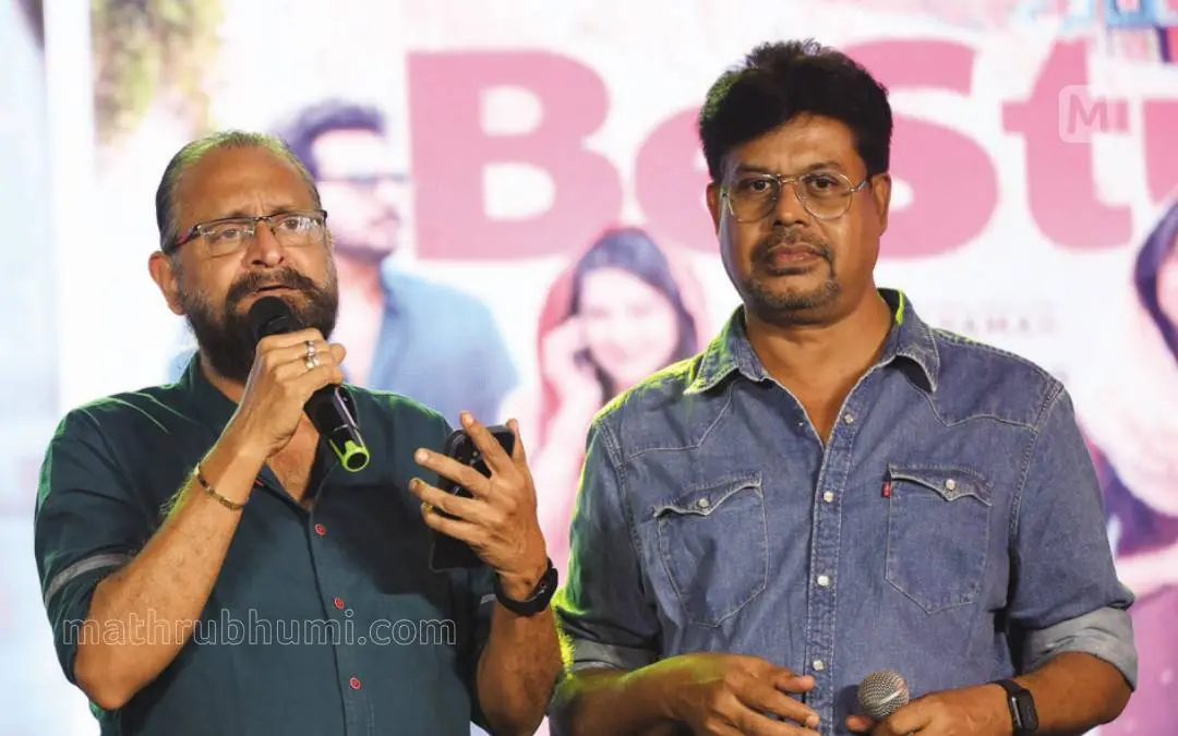 ഔസേപ്പച്ചനും ഷിബു ചക്രവര്‍ത്തിയും | ഫോട്ടോ: മാതൃഭൂമി ആര്‍ക്കൈവ്‌സ്‌