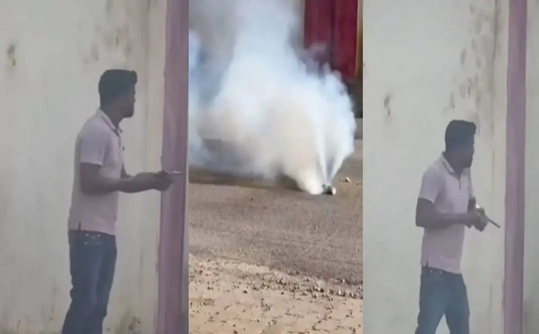 പ്രതിയെ കസ്റ്റഡിയിലെടുക്കുന്നതിന് മുന്പുള്ള ദൃശ്യം | x.com/RockyYadav02