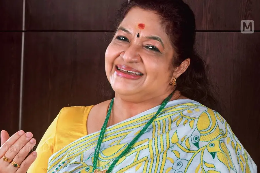 \"കൃഷ്ണൻ പ്രസാദിക്കാതിരിക്കുമോ നിന്നിൽ? അതുപോലൊരു വിളിയല്ലേ നീ ഭഗവാനെ വിളിച്ചത്..\"