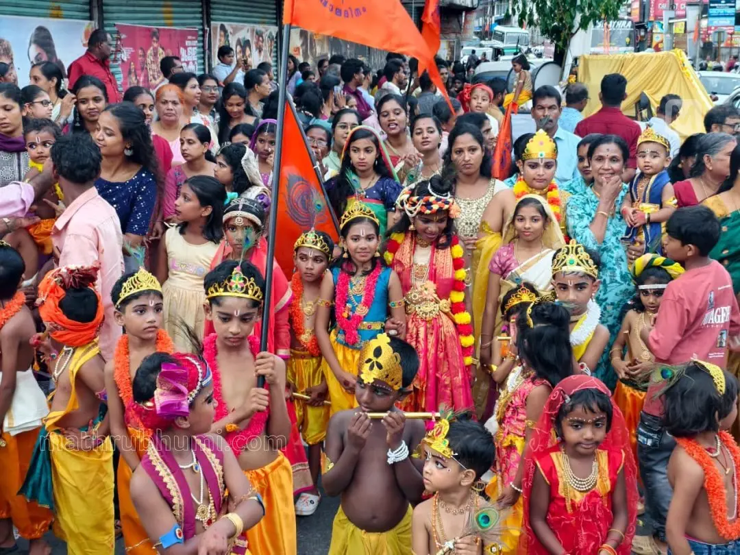 കോട്ടയത്ത് നടന്ന ശോഭായാത്രയിൽനിന്നുള്ള ദൃശ്യം | Photo: ജി. ശിവപ്രസാദ്