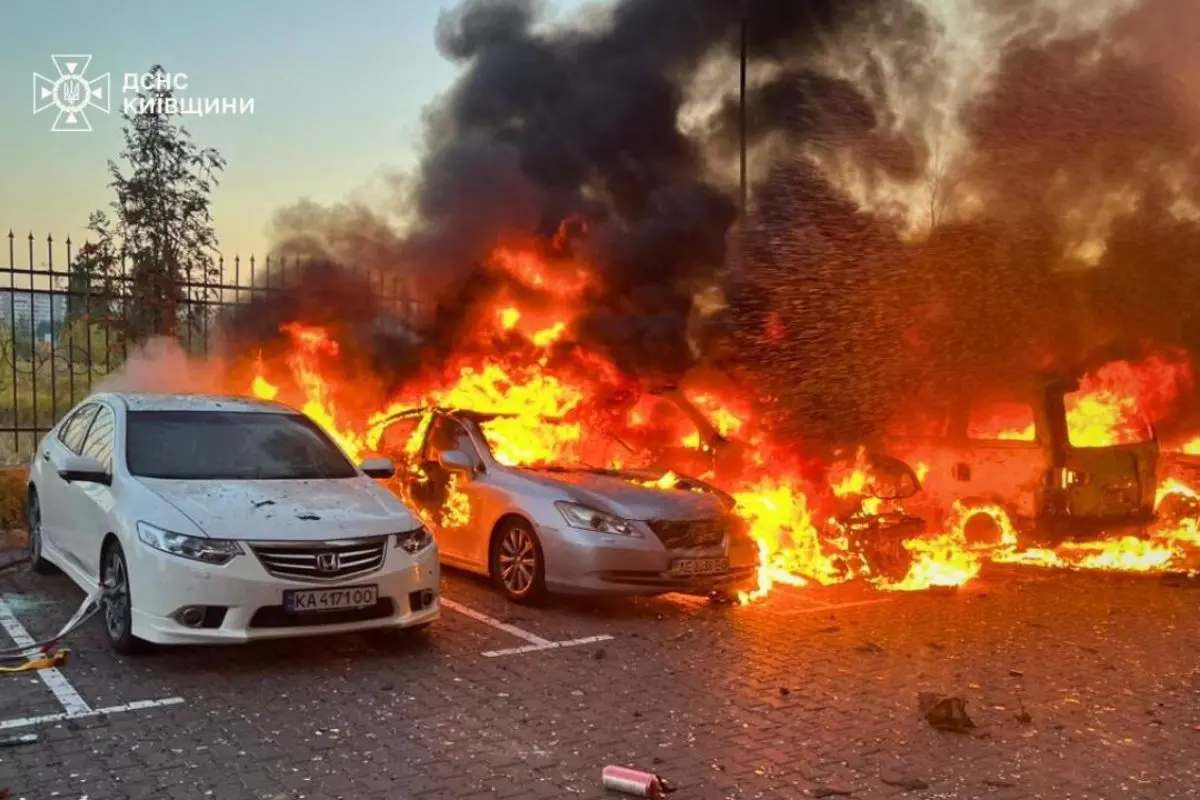 The strikes targeted Dnipro and the region, as well as Mykolaiv, Chernihiv, Zaporizhzhia regions, and communities in Poltava, Kyiv, Odesa, Sumy, and Kharkiv regions | Photo: @ZelenskyyUa on X
