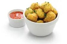കറുമുറെ കൊറിക്കാന്‍ കോവക്ക 65, വഴുതനങ്ങ തവ ഫ്രൈ, പിന്നെ കുര്‍കുറി ഭിണ്ടിയും