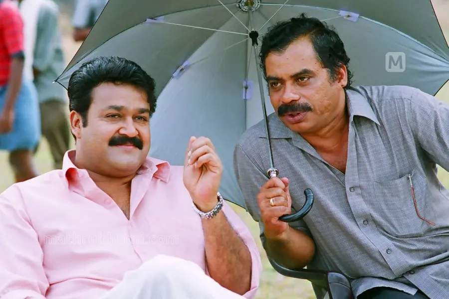 ‘’വിട്ടുപിരിയാന്‍ പറ്റാത്തത്ര ലാലുമായി അടുത്തുപോയിരുന്നു, അയാള്‍ മാഞ്ഞുപോയപ്പോള്‍ എന്റെ മുന്നില്‍ സിനിമയുടെ ലോകം ശൂന്യമായ വെള്ളത്താള്‍പോലെ കിടന്നു’’