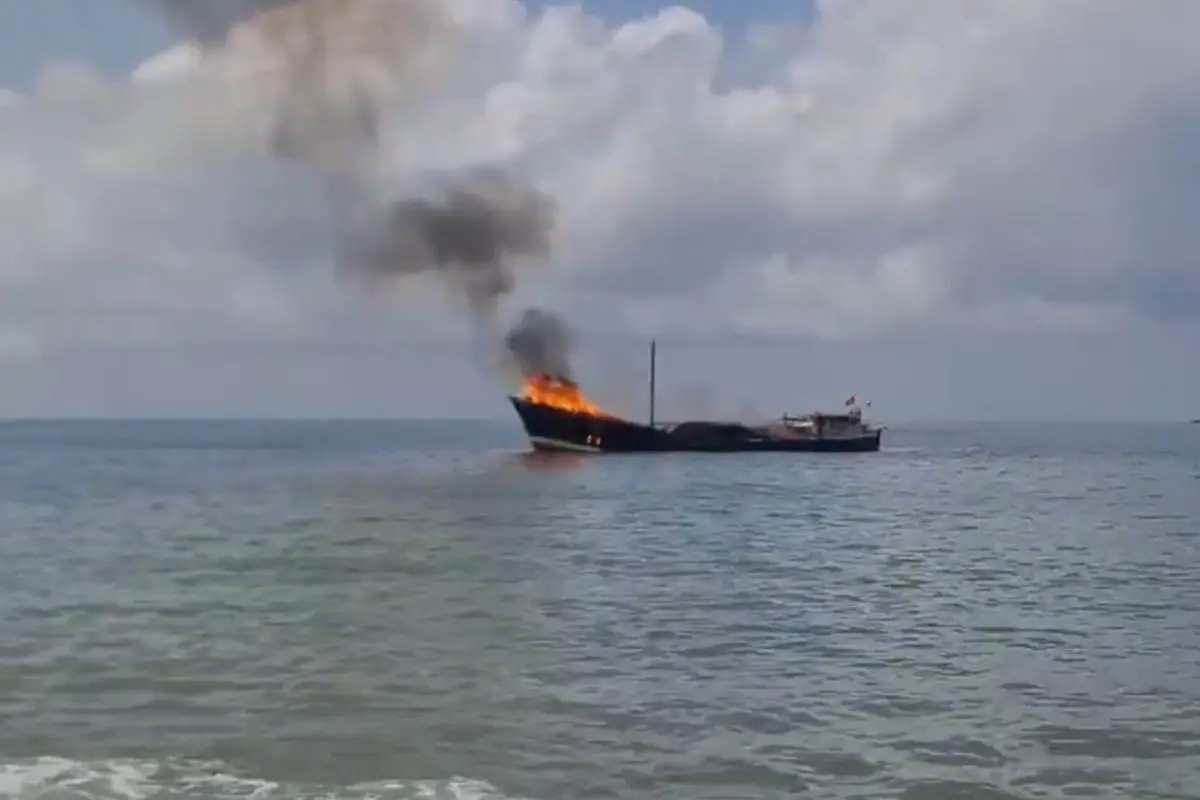 Ship anchored at Porbandar up in flames. | Screengrab/X