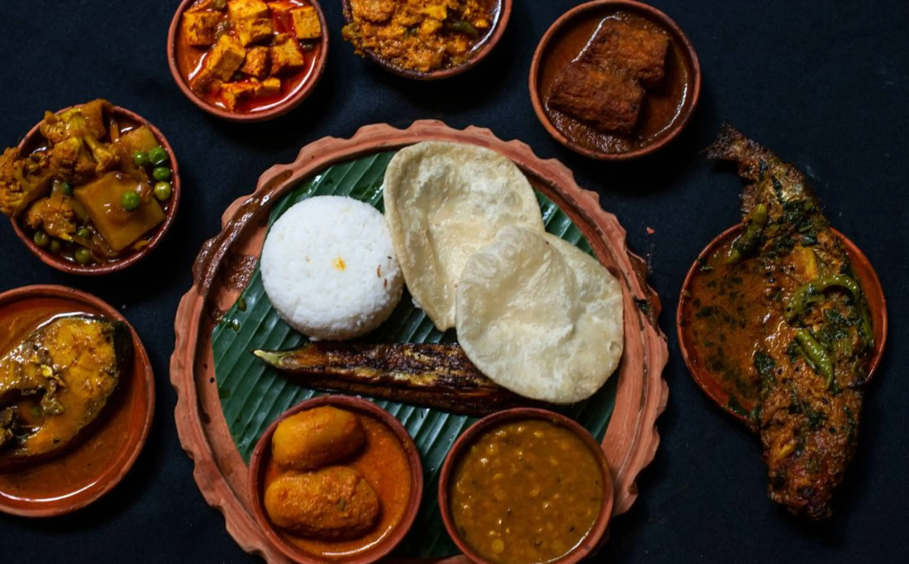 ദുർഗ പൂജ ദിവസങ്ങളിൽ ബംഗാളിലെ ഭക്ഷണം| ഫോട്ടോ: canva.com