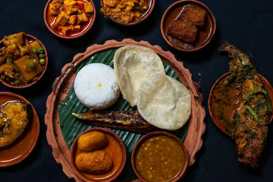 മീനും ഇറച്ചിയും നിറഞ്ഞ ഉത്സവകാലം; ബംഗാളിലെ ആഘോഷം അൽപം വ്യത്യസ്തമാണ്