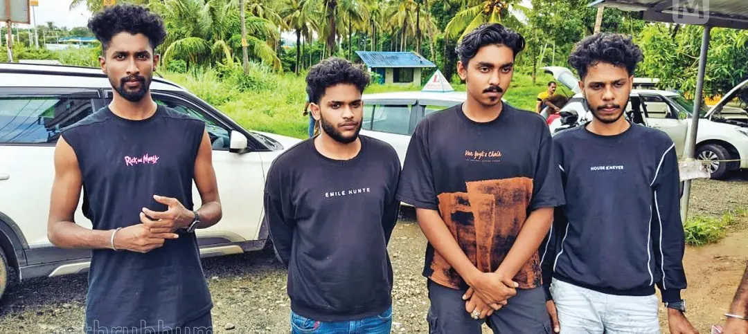 പോലീസ് പിടികൂടിയ പ്രതികൾ