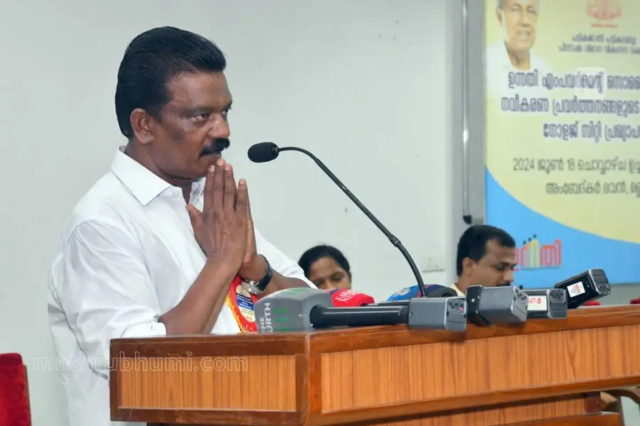 ഇനി 'കോളനി' എന്ന പേരുവേണ്ട; ചരിത്ര ഉത്തരവിറക്കി മന്ത്രി കെ. രാധാകൃഷ്ണൻ പടിയിറങ്ങി