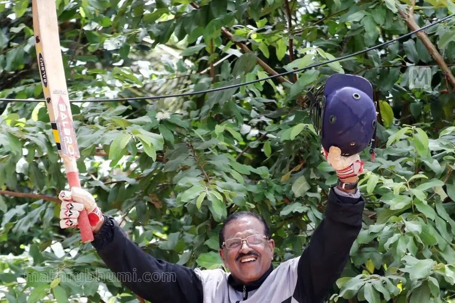 കണ്ണൂർ തൊട്ടില്ല, എന്നിട്ടും ഇരട്ടിമധുരം ഉണ്ട് ഉണ്ണിച്ച