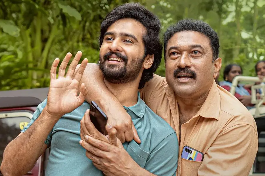 കുഞ്ഞുഹൃദയങ്ങൾക്കുള്ളിലെ പ്രശ്നങ്ങൾ; ഏലക്കയിട്ട് നല്ലൊരു ചായ കുടിച്ചപോലൊരു പടം | Little Hearts