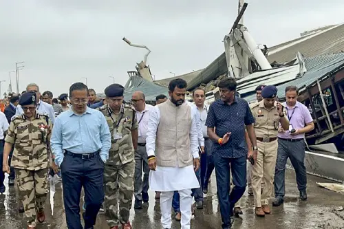 ഡൽഹിയിലെ അപകടം: രാജ്യത്തെ എല്ലാ വിമാനത്താവളങ്ങളിലും സുരക്ഷാ പരിശോധന നടത്താൻ കേന്ദ്രം