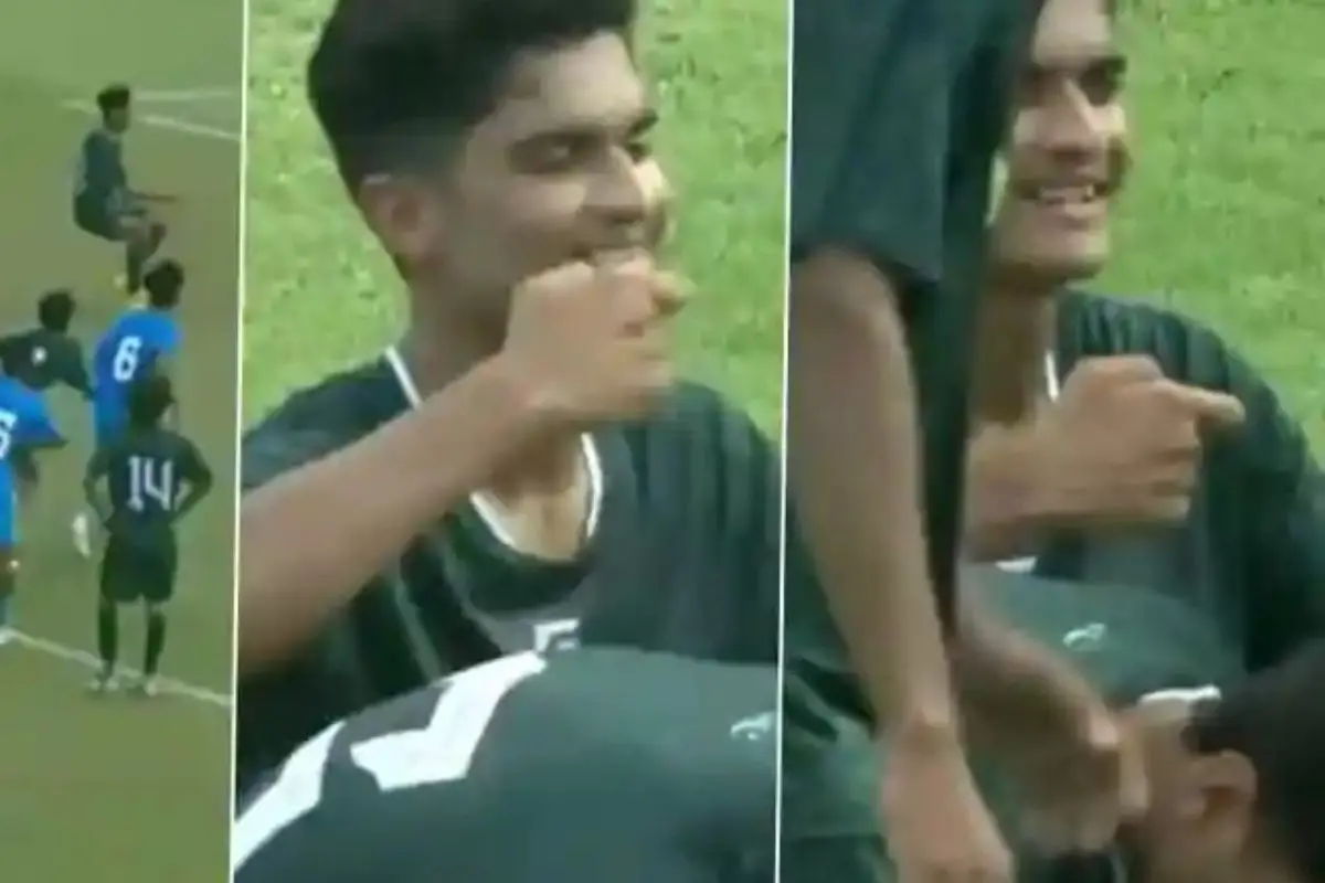 A screengrab of the viral video. Photo: X