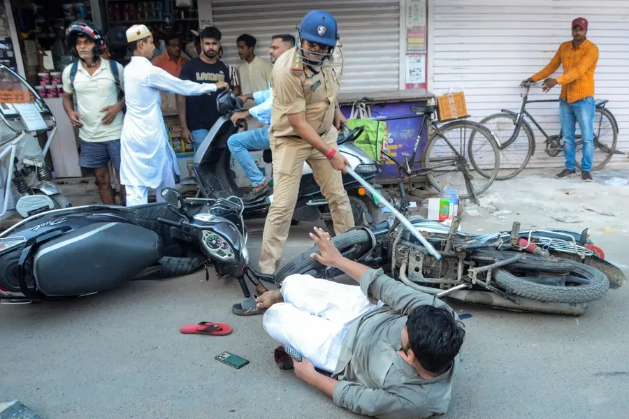 Protest over I Love Mohammad posters in Bareilly