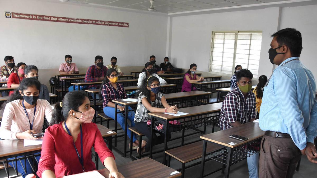 Uncertain future for private engineering colleges in Kerala amid falling admissions