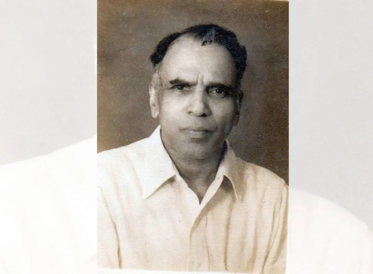 കാരൂര് നീലകണ്ഠപ്പിള്ള