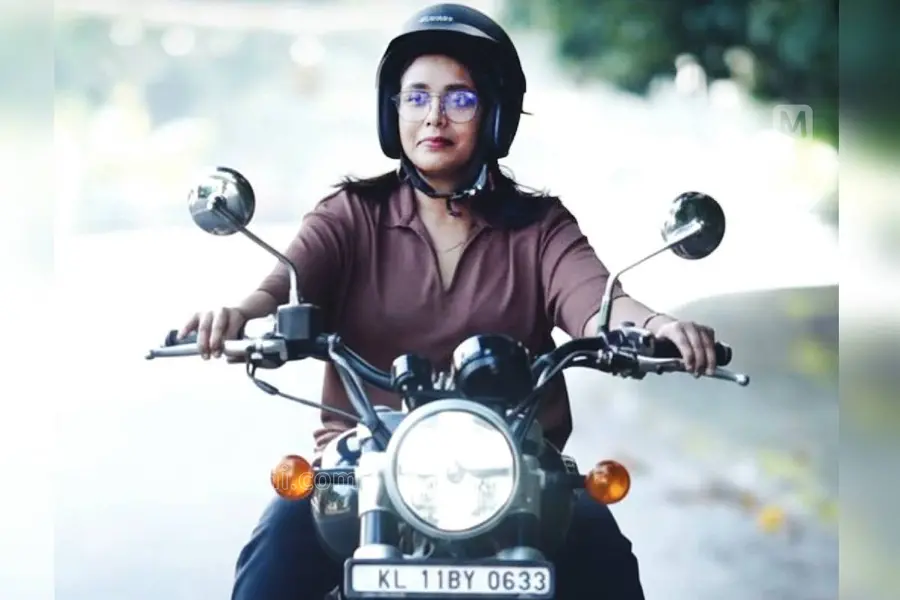 യാത്രയ്ക്കിടെ ഉറങ്ങിപ്പോയി, ഹെയര്പിന് വളവില്നിന്ന് താഴേക്കുവീഴ്ച; എട്ട് മാസത്തെ കിടപ്പിനൊടുവിൽ 'ടേക്ക് ഓഫ്'