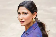 ഭോജ്പുരി നടന്റെ ആരാധകരില്‍നിന്ന് വധഭീഷണിയും ബലാത്സംഗ ഭീഷണിയും നേരിട്ടു, ഏത് നൂറ്റാണ്ടിലാണ് ജീവിക്കുന്നത്? -നടി ആഹന കുമ്ര