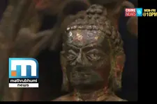 Brits return stolen bronze Buddha on I-day