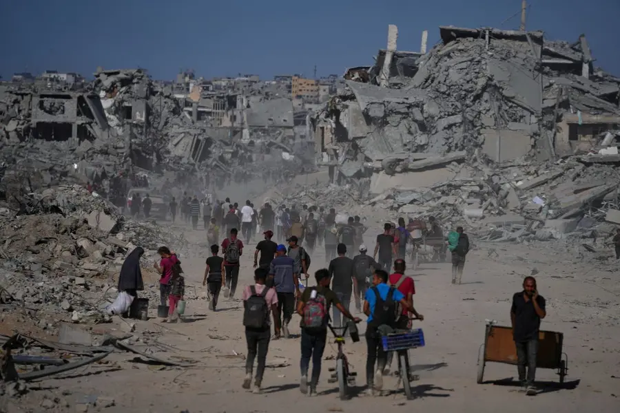 After two years, Palestinians make painful journey home through Gaza’s ruins | VIDEO