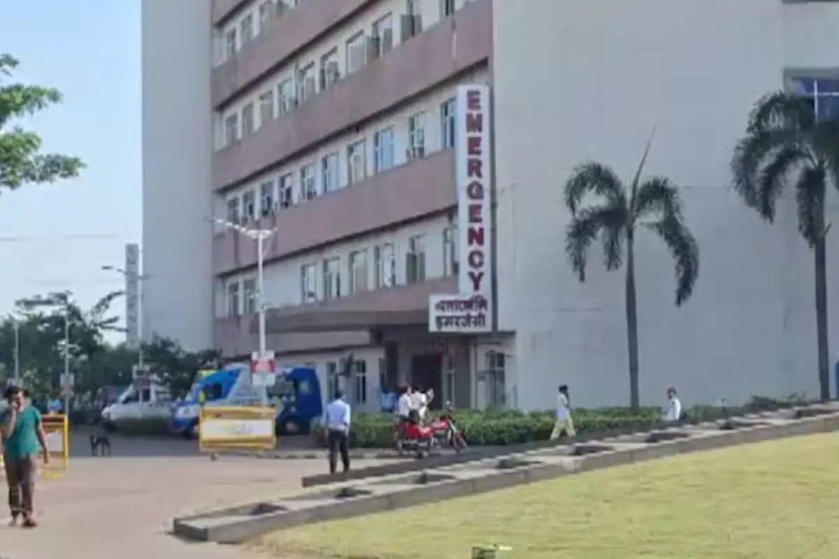 The 23-year-old medical student from Odisha, pursuing her MBBS degree at a private medical college in Durgapur, is undergoing treatment at the same hospital after the alleged gang rape. Photo: X