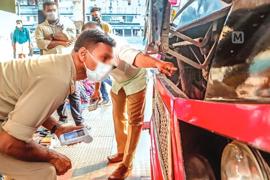 പ്രൈവറ്റ് ബസുകളിലെ എയർ ഹോണിന് സൂപ്പർ ചെക്ക്, കണ്ടെത്തിയില്ലെങ്കില് ഉദ്യോഗസ്ഥന് പണികിട്ടും