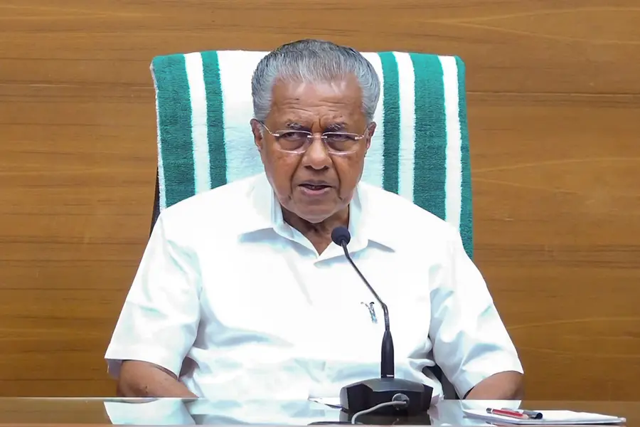 ജിഎസ്ടി: ലോട്ടറി ടിക്കറ്റിന് വില കൂട്ടില്ല, സമ്മാനത്തുകയിൽ കുറവ് വരുത്തി -മുഖ്യമന്ത്രി